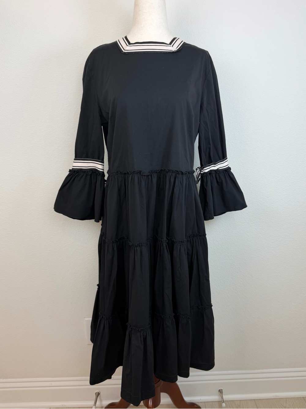 Sara Navon Black 3/4 Sleeve Tiered Midi Dress Size Large
